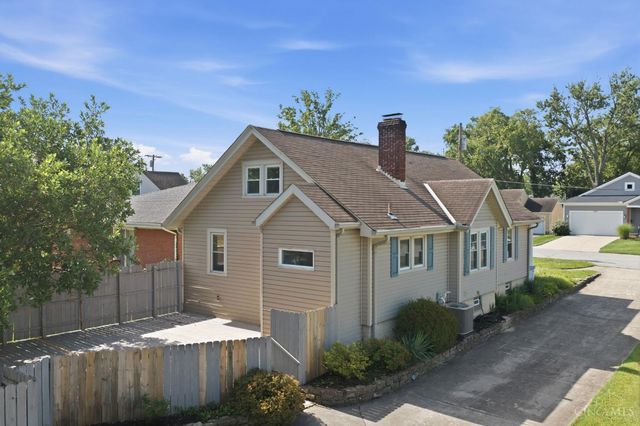 4824 Fairview Avenue, Cincinnati, OH 45242