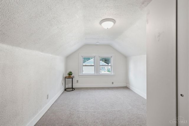 4824 Fairview Avenue, Cincinnati, OH 45242