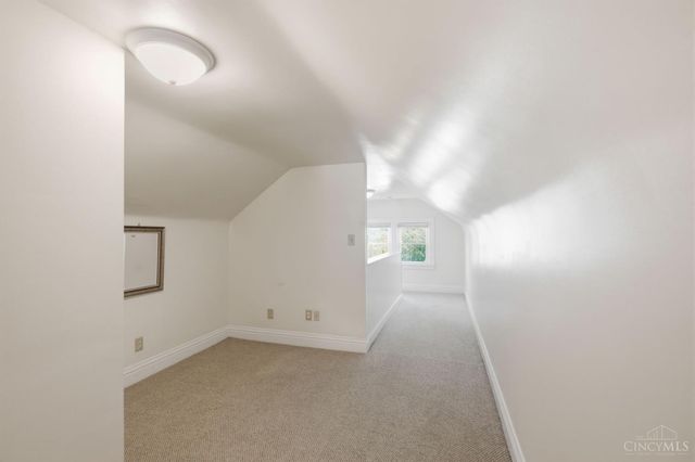4824 Fairview Avenue, Cincinnati, OH 45242