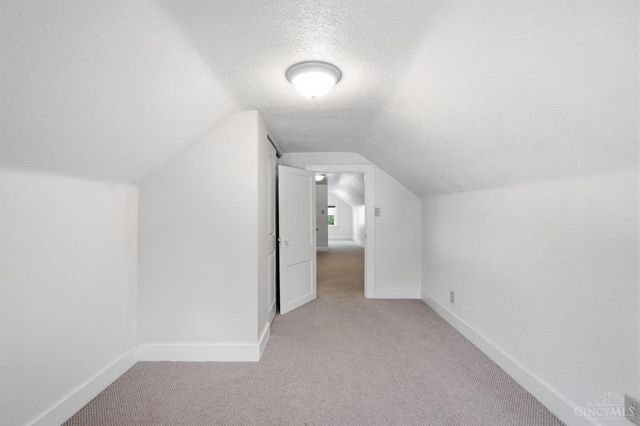 4824 Fairview Avenue, Cincinnati, OH 45242