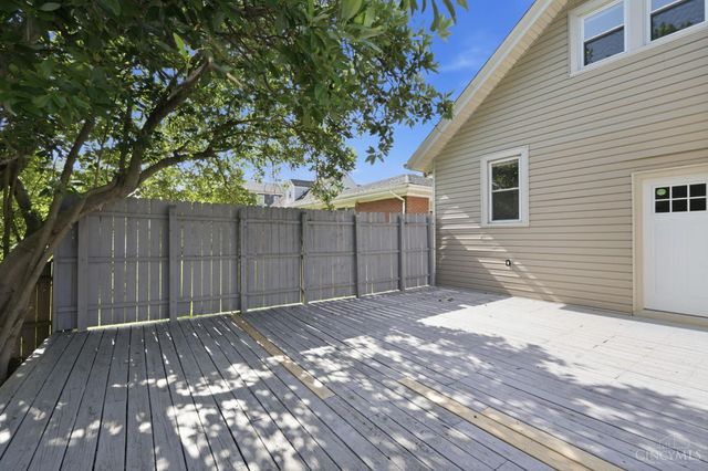 4824 Fairview Avenue, Cincinnati, OH 45242