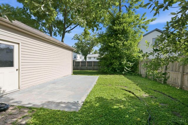 4824 Fairview Avenue, Cincinnati, OH 45242