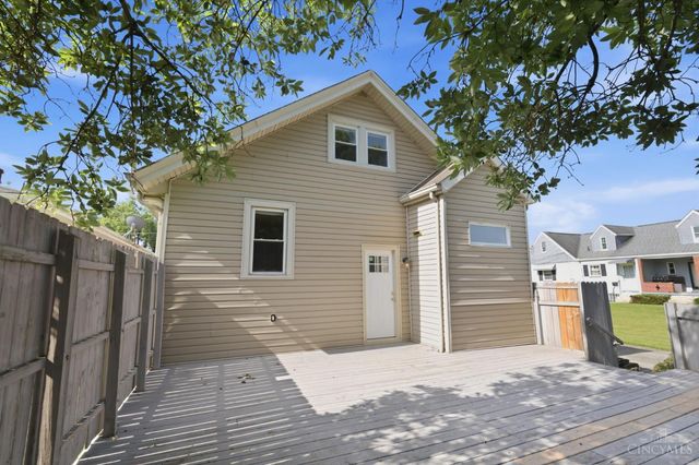 4824 Fairview Avenue, Cincinnati, OH 45242