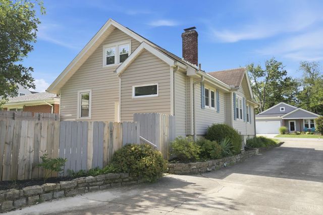 4824 Fairview Avenue, Cincinnati, OH 45242