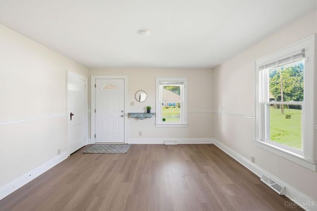 4824 Fairview Avenue, Cincinnati, OH 45242