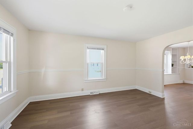 4824 Fairview Avenue, Cincinnati, OH 45242