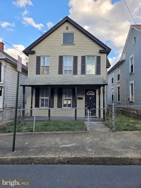 317 BOYD AVE, Martinsburg, WV 25401