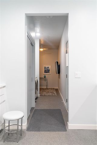 873 Bridge Crest Drive 8, Ada, MI 49301