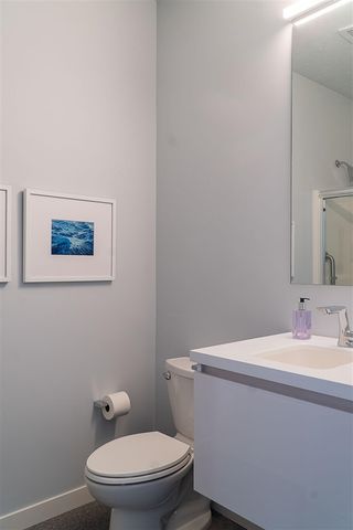 873 Bridge Crest Drive 8, Ada, MI 49301