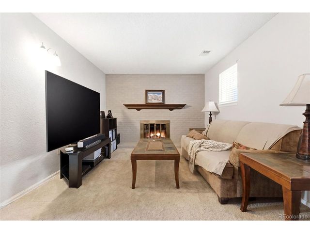 8545 W Dartmouth Pl, Lakewood, CO 80227