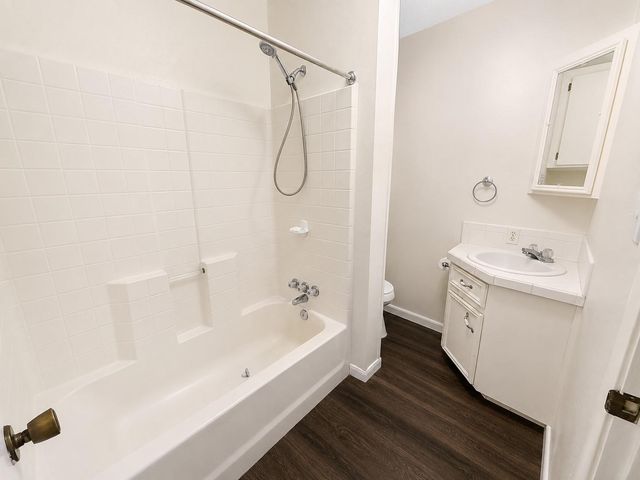 4902 Magnolia Lane, Old River-winfree, TX 77535