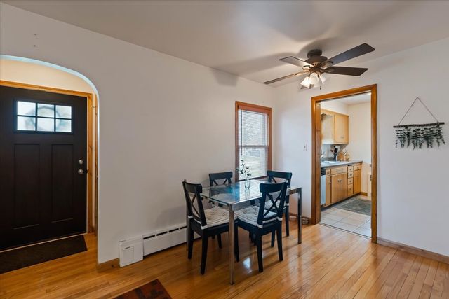418 Bonnie Brae Avenue, Itasca, IL 60143