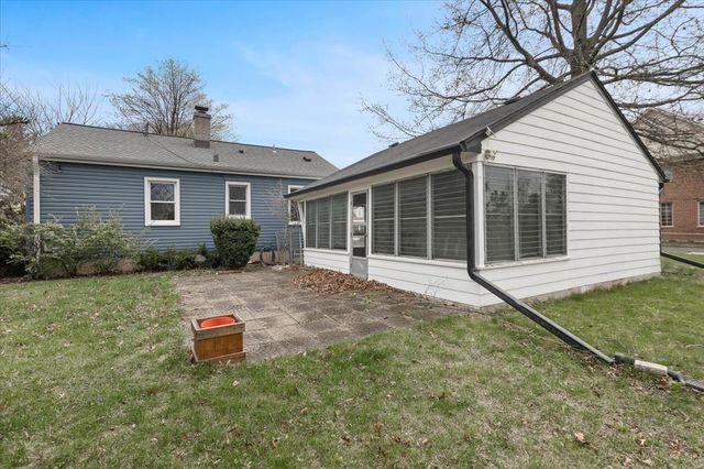418 Bonnie Brae Avenue, Itasca, IL 60143