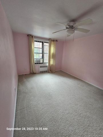 6384 Saunders Street 3A, Rego Park, NY 11374