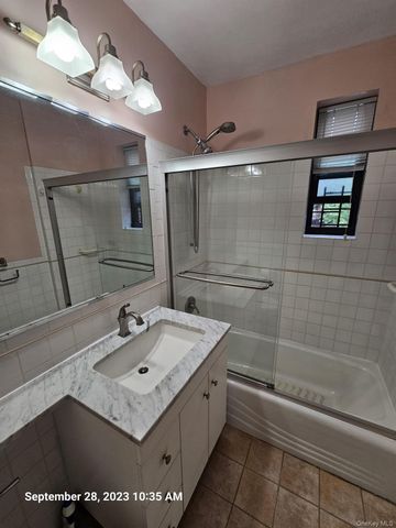 6384 Saunders Street 3A, Rego Park, NY 11374