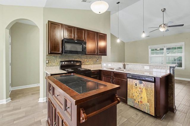 2708 Desert Rose St., Little River, SC 29566