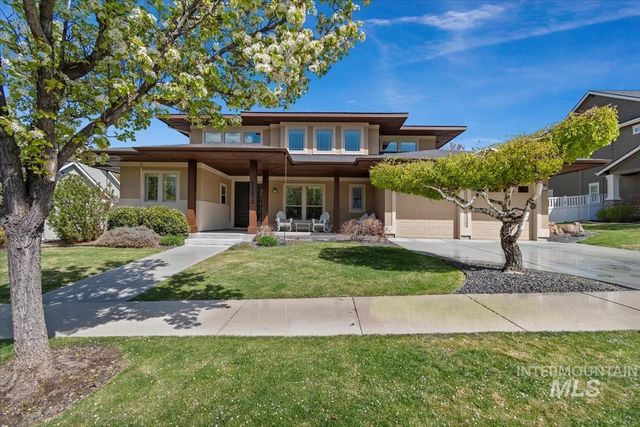 11872 N Humphreys Pl, Boise, ID 83714
