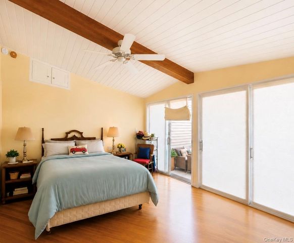 35 Library Avenue 8 R, Westhampton Beach, NY 11978