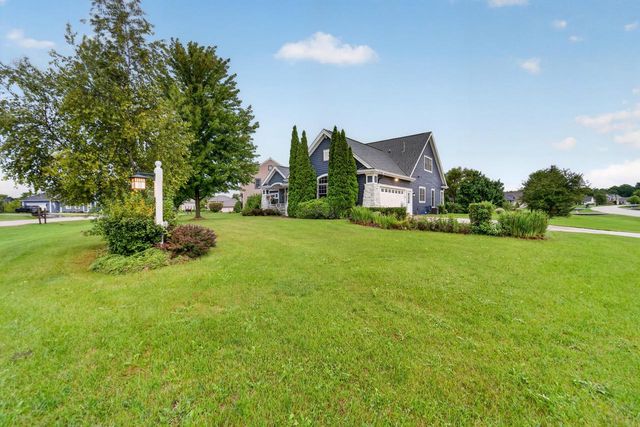 3160 Twin Creeks ROAD, Jackson, WI 53037