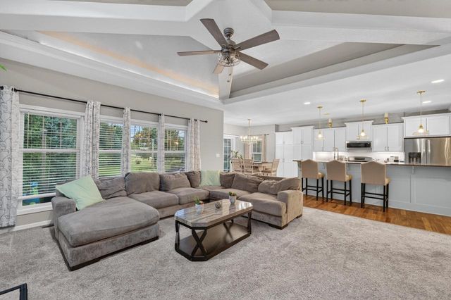 3160 Twin Creeks ROAD, Jackson, WI 53037