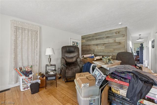 3359 Orion Street NW, North Canton, OH 44720