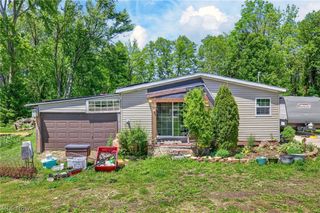 3359 Orion Street NW, North Canton, OH 44720