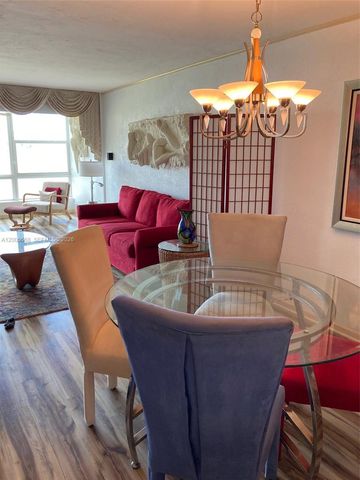 18901 NE 14th Ave 101, Miami, FL 33179