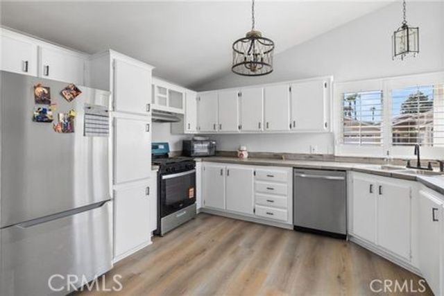 140 W Pioneer Ave 38, Redlands, CA 92374