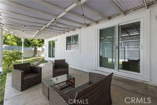 140 W Pioneer Ave 38, Redlands, CA 92374