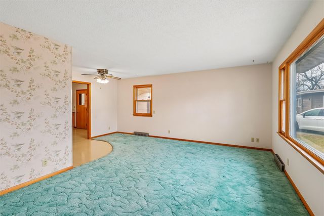 1603 Chance Court, Adel, IA 50003