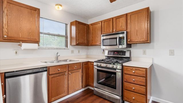 2148 Dunkeld Drive, Grove City, OH 43123