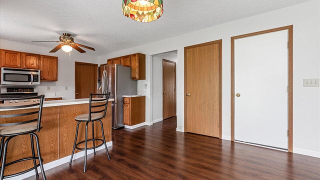 2148 Dunkeld Drive, Grove City, OH 43123