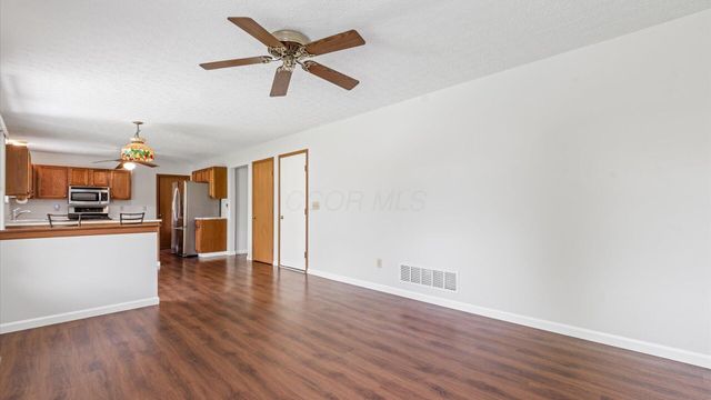 2148 Dunkeld Drive, Grove City, OH 43123