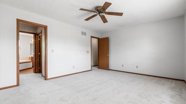 2148 Dunkeld Drive, Grove City, OH 43123