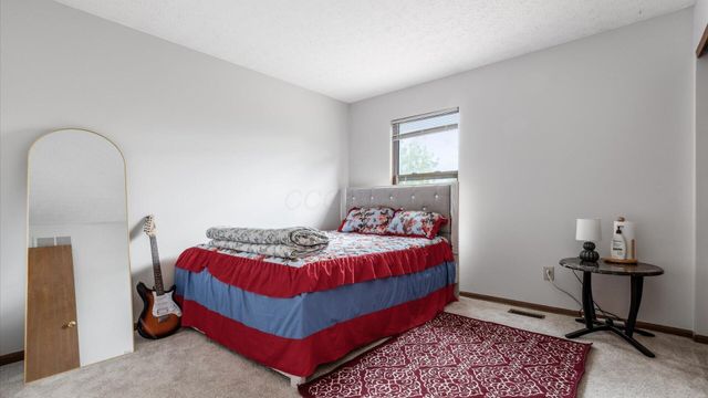 2148 Dunkeld Drive, Grove City, OH 43123