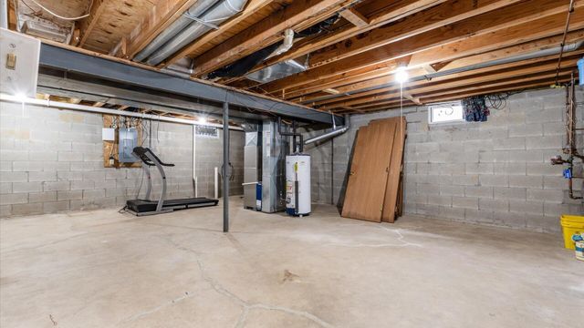 2148 Dunkeld Drive, Grove City, OH 43123