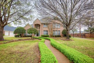 219 Canyon Lake Drive, Southlake, TX 76092