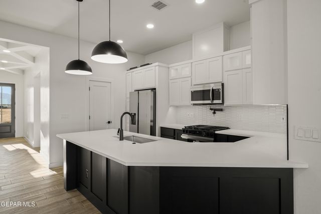 15144 Destination Avenue, El Paso, TX 79938