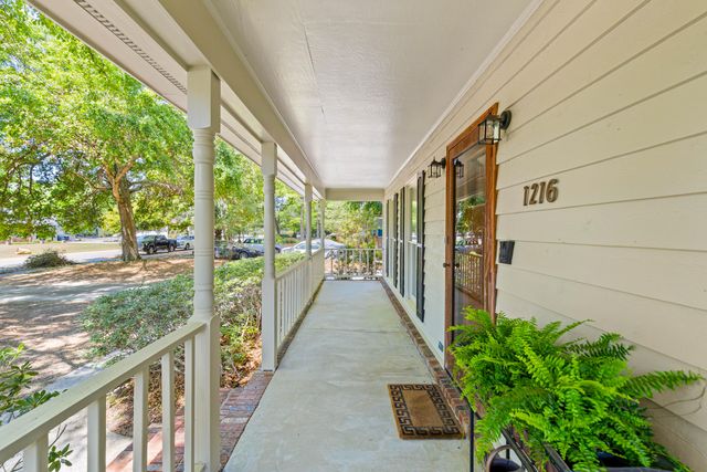 1216 Myrick Road, Mount Pleasant, SC 29464