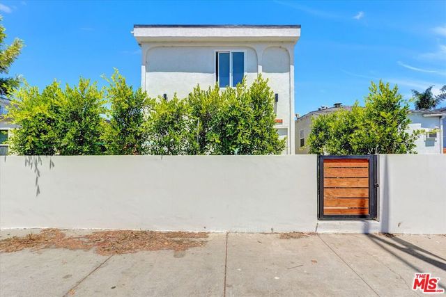11803 National Boulevard, Los Angeles, CA 90064