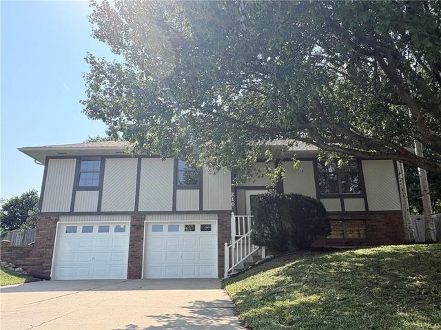 210 Dawn Avenue, Belton, MO 64012