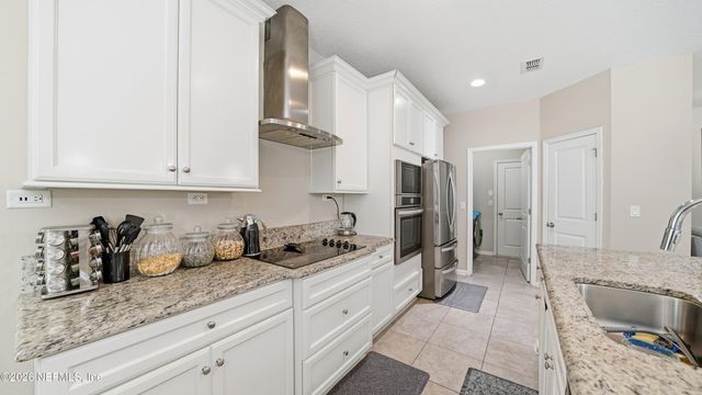 3938 HAMMOCK BLUFF Drive, Jacksonville, FL 32226