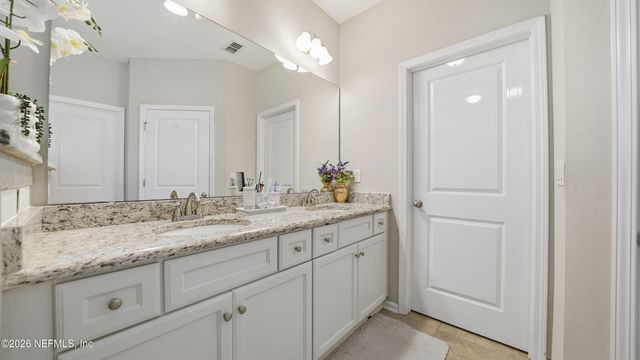 3938 HAMMOCK BLUFF Drive, Jacksonville, FL 32226