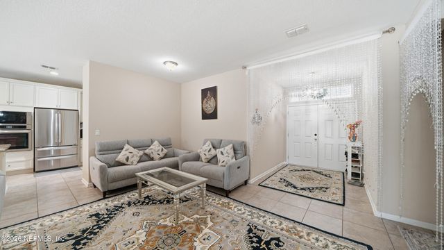3938 HAMMOCK BLUFF Drive, Jacksonville, FL 32226