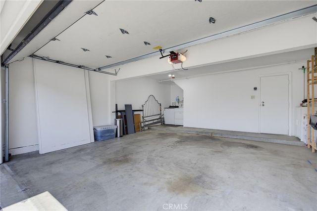 10740 Woodley Avenue 3, Granada Hills, CA 91344