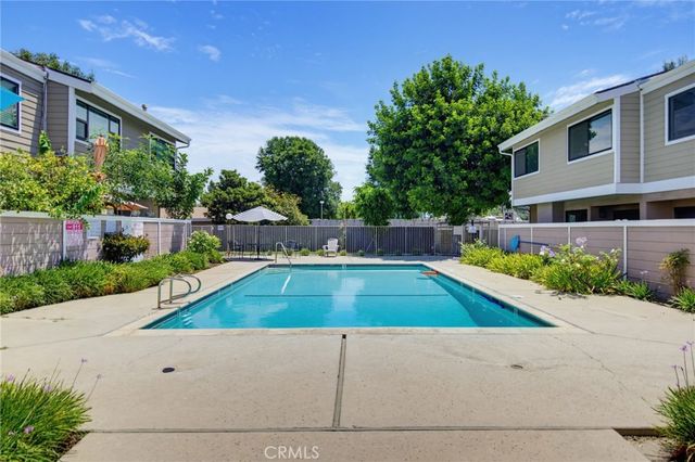 10740 Woodley Avenue 3, Granada Hills, CA 91344