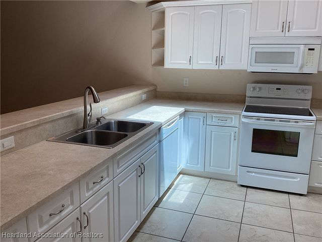 1969 Pine Key Boulevard, Sebring, FL 33870