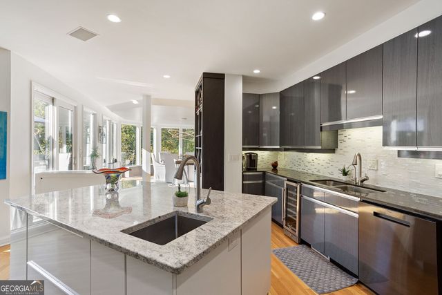 3906 Paces Ferry Road NW, Atlanta, GA 30327