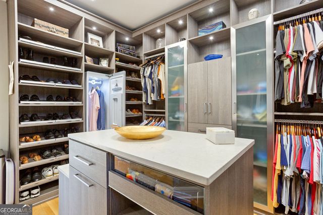 3906 Paces Ferry Road NW, Atlanta, GA 30327