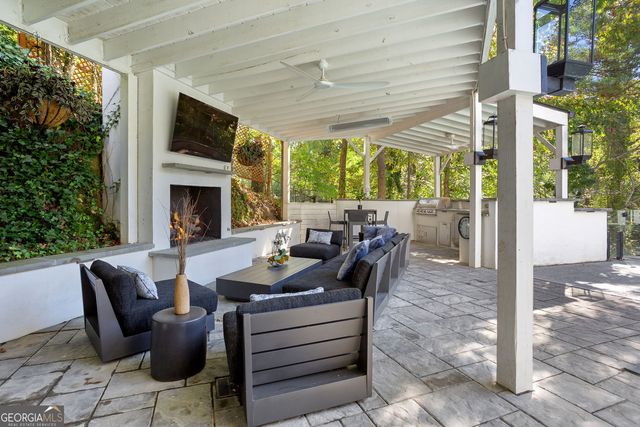 3906 Paces Ferry Road NW, Atlanta, GA 30327